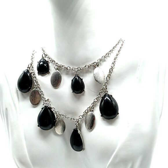 Synthetic Black Cabochon & Silver-tone Double Strand Necklace 16-19" NWOT - Picture 10 of 12